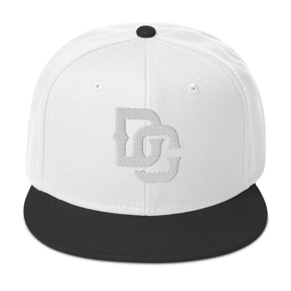snapback black white white front 68b8888dce6e0.jpg